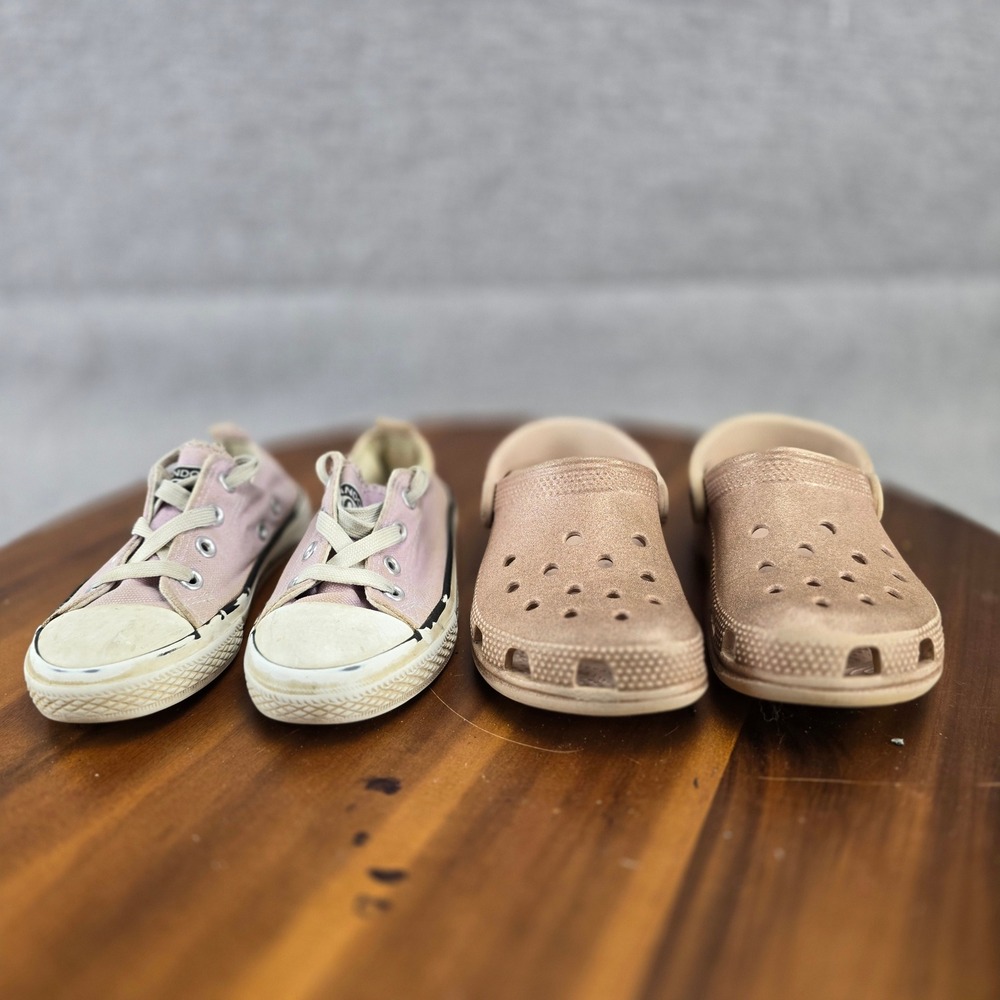 Kids Crocs Clogs + toandon sport‎ Shoes Girls Size 11 Bundle